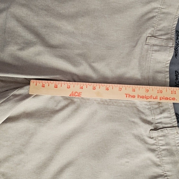 Ben Hogan Performance Golf Shorts Men's Size 36 Blue Moisture Wicking Stretch - Picture 8 of 11